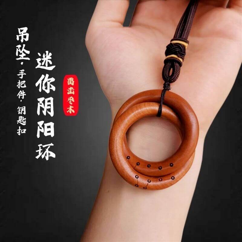 Amuleto colgante de protección personal Yin Yang Big Dipper de madera de jujuba con trueno