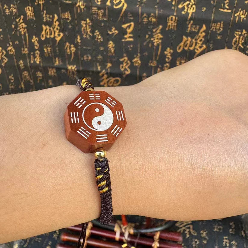 Pulsera Zhouyi Bagua con incrustaciones de plata y la Osa Mayor taoísta